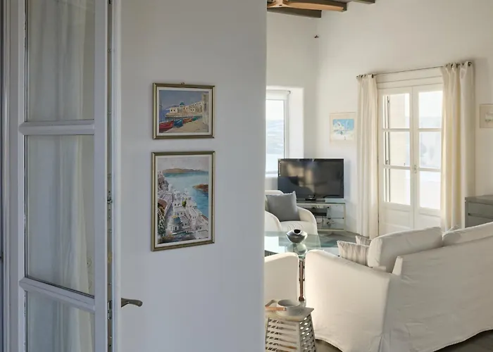 Aegean Scent * Mykonos Town